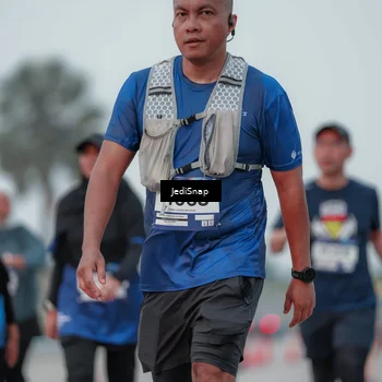 Runner Photo 7553368
