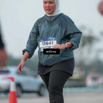 Runner Photo 7553391