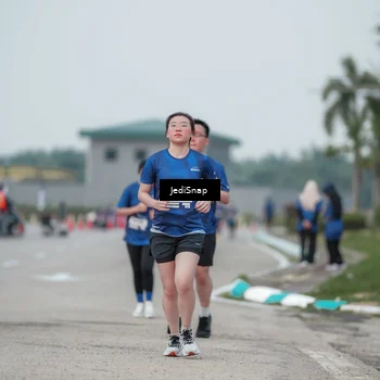 Runner Photo 7553399