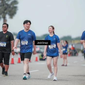Runner Photo 7553401