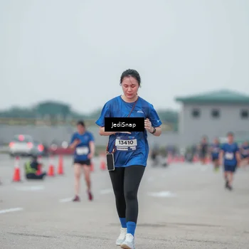 Runner Photo 7553415