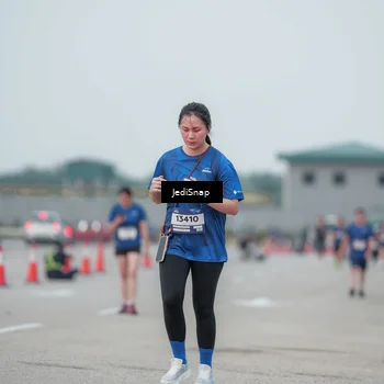 Runner Photo 7553418