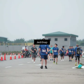 Runner Photo 7553423