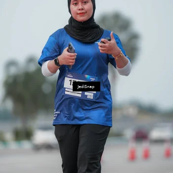 Runner Photo 7553424