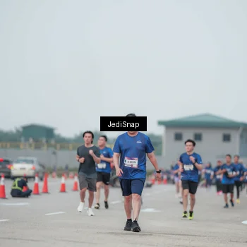 Runner Photo 7553431