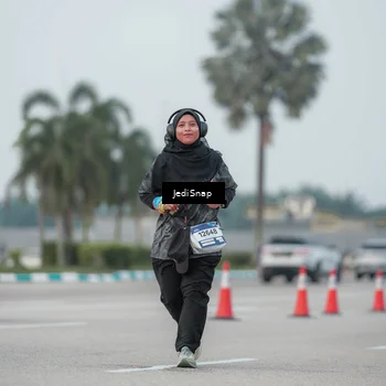 Runner Photo 7553470