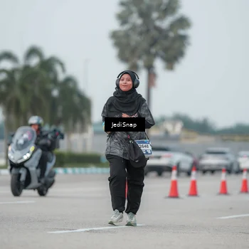 Runner Photo 7553473