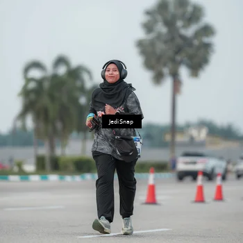 Runner Photo 7553479
