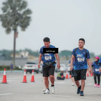 Runner Photo 7553480