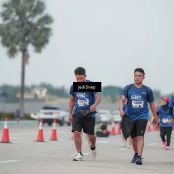 Runner Photo 7553481