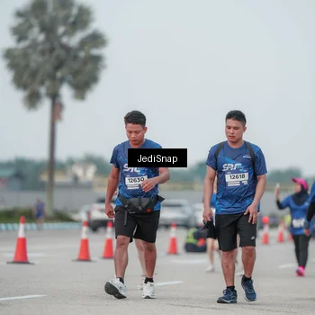 Runner Photo 7553485