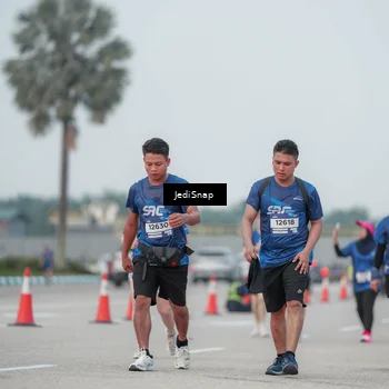 Runner Photo 7553486