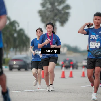 Runner Photo 7553507
