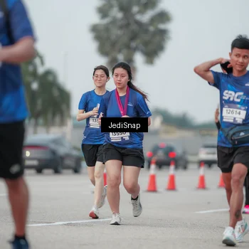 Runner Photo 7553508