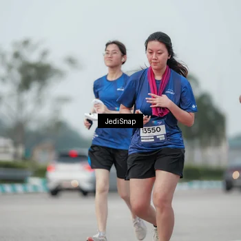 Runner Photo 7553514