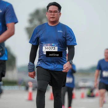 Runner Photo 7553519