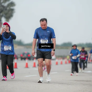 Runner Photo 7553526