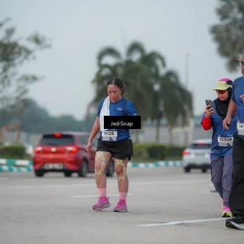 Runner Photo 7553570