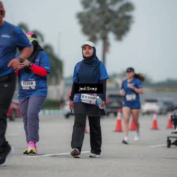 Runner Photo 7553574