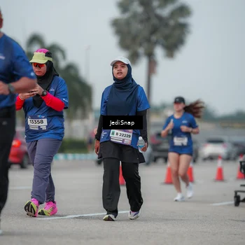 Runner Photo 7553576