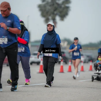 Runner Photo 7553582