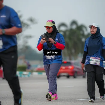 Runner Photo 7553583