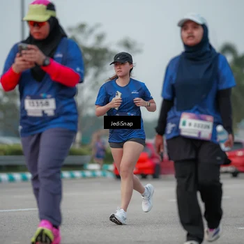 Runner Photo 7553584
