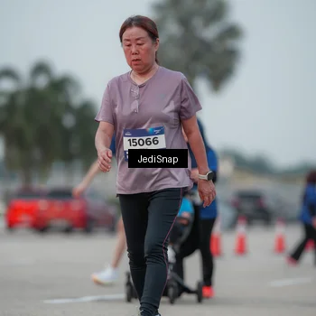 Runner Photo 7553592