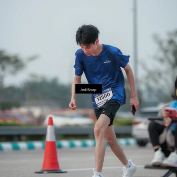 Runner Photo 7553612