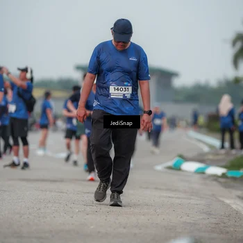 Runner Photo 7553621
