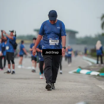 Runner Photo 7553623