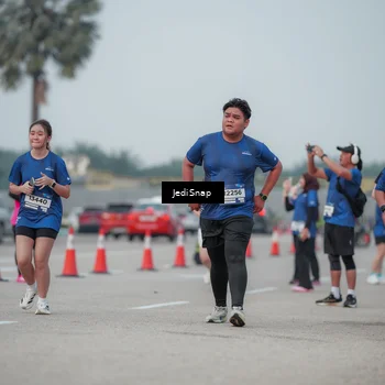 Runner Photo 7553629