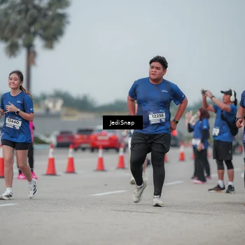 Runner Photo 7553632