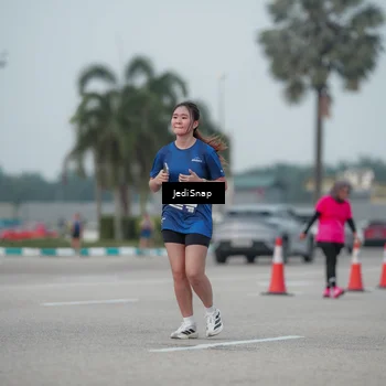 Runner Photo 7553634
