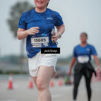 Runner Photo 7553654