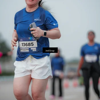 Runner Photo 7553656