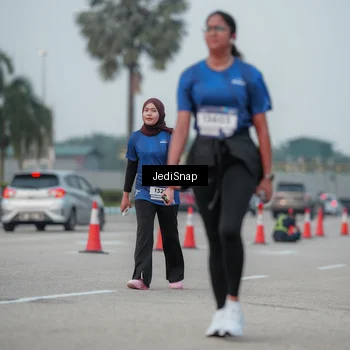 Runner Photo 7553657
