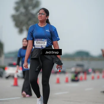 Runner Photo 7553659