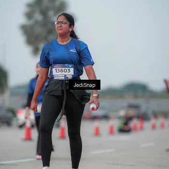 Runner Photo 7553660
