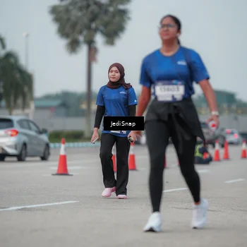 Runner Photo 7553661