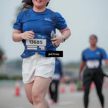Runner Photo 7553662