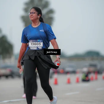 Runner Photo 7553664