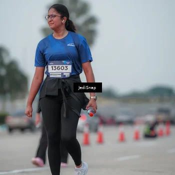 Runner Photo 7553667