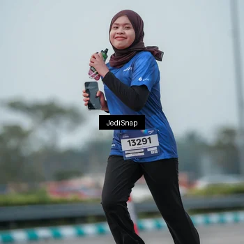 Runner Photo 7553684