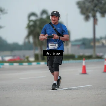 Runner Photo 7553695