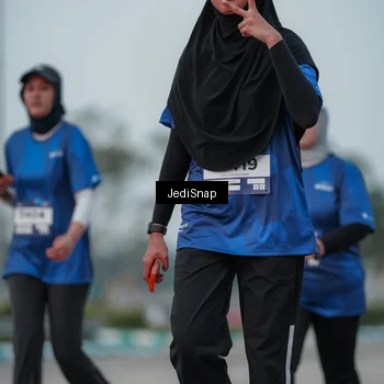 Runner Photo 7553731