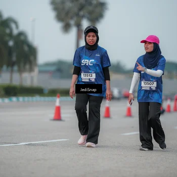 Runner Photo 7553736