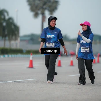 Runner Photo 7553741