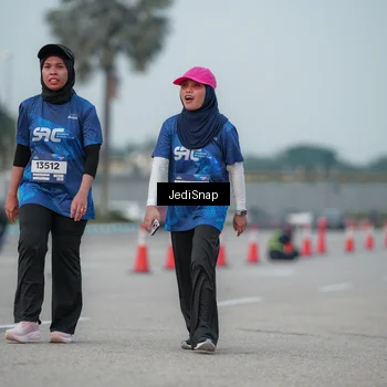 Runner Photo 7553742