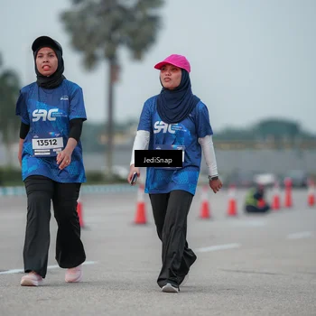 Runner Photo 7553744